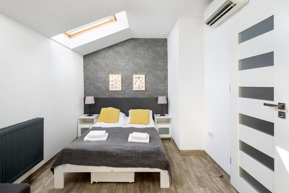 Modern Apartment In The Very Central Location 18 Cracovia Esterno foto